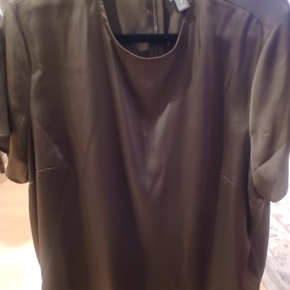 Worthington Olive Zip-Up Blouse